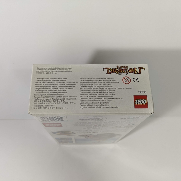 NEW LEGO Games Lava Dragon 3838 Retired 4 microfigs Castle Factory Sealed 2010 - Picture 4 of 5